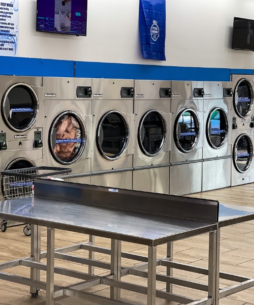 washing machines at springfield laundromat