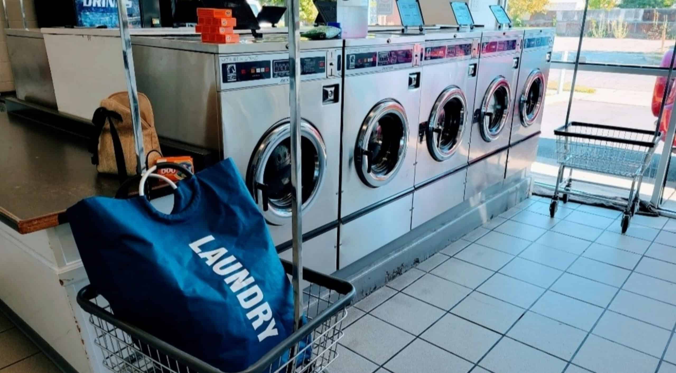 best laundromat near me